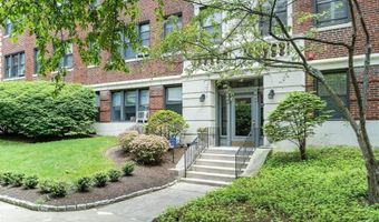 137 Englewood Ave 5, Boston, MA 02135