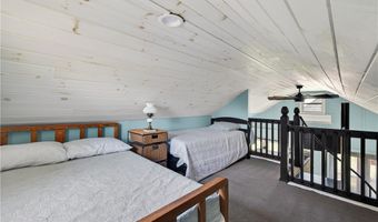 9168 Applewood St, Angola, NY 14006