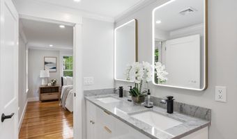 11 Bromfield Rd, Acton, MA 01720