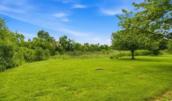2243 Sun Valley Dr, Ann Arbor, MI 48108