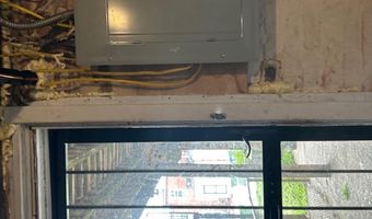 707 E 37TH St, Baltimore, MD 21218