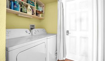 2536 White Oak Pl 1, Escondido, CA 92027