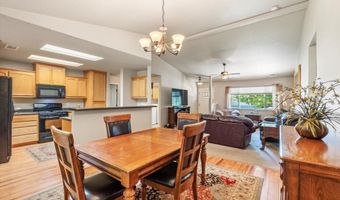 2345 Shenandoah Dr, Anderson, CA 96007