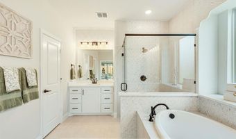221 Comanche Trl, Alvarado, TX 76009
