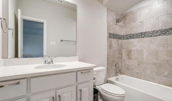 240 Gill Point Ln, Aledo, TX 76008