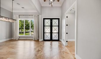 516 Lodge Hill Dr, Heath, TX 75032