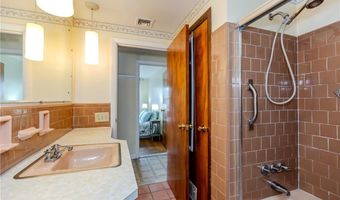 200 Princess Ave, Cranston, RI 02920