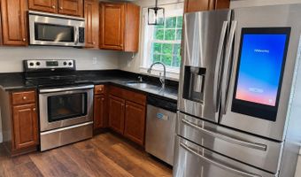 3107 MEMORIAL St, Alexandria, VA 22306