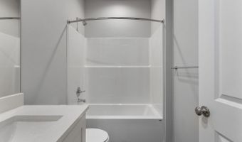 20402 150th St E, Bonney Lake, WA 98391