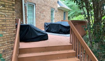 126 Dewberry Ln, Aiken, SC 29803