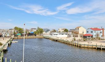 232 Montclair Rd S, Barnegat, NJ 08005