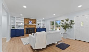 3801 MARGAY Ct, Alexandria, VA 22309