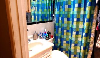 4403 ROMLON St #301, Beltsville, MD 20705