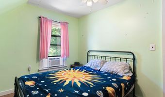 455 S Main St, Brattleboro, VT 05301