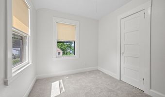 16 Bethel St, Bristol, CT 06010