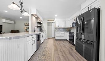 42224 TIFFANY Ln, Astoria, OR 97103