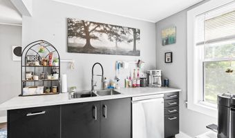 78 S Athol Rd, Athol, MA 01331