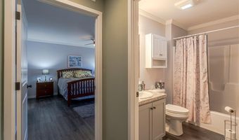 9 Cheryl Ln, Coventry, RI 02816