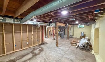 1121 3rd Ave E, Albia, IA 52531
