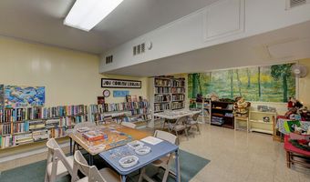 84 PUKIHAE St 406, Hilo, HI 96720