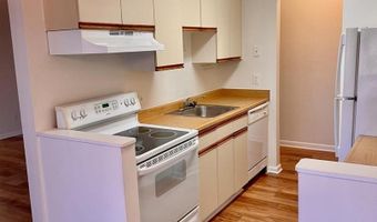 6429 RICHMOND Hwy #201, Alexandria, VA 22306