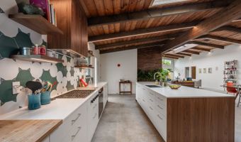 85 Mahiloa Pl, Kailua, HI 96734