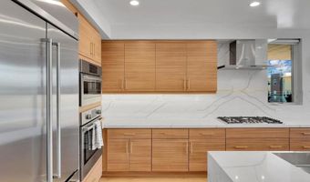 3097 Madison St 301, Carlsbad, CA 92008
