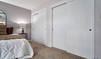 800 EVERGLADE Dr, Cheyenne, WY 82001