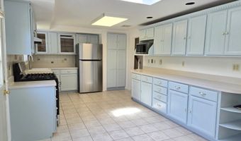 44 Linwood Ave, Andover, NJ 07801