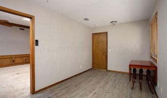 7305 QUEENS Pl, Amarillo, TX 79109