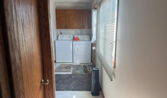 325 S Maple St, Ainsworth, NE 69210