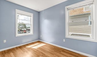 196 5th St, Bridgeport, CT 06607