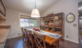 2641 Chamonix Dr, Arnold, CA 95223