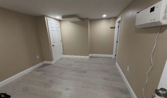 30 Gaglione Ct 2, Cranston, RI 02921