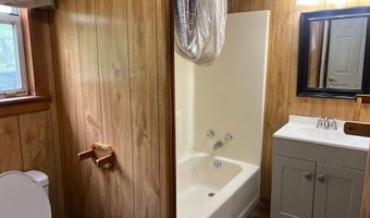 120 Wickham St, Alderson, WV 24910