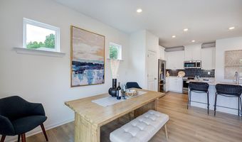 61 Shay St, Angier, NC 27501