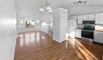 3166 5 Oaks Dr, Arnold, MO 63010