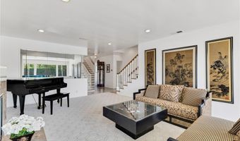 7029 Arizona Ave, Los Angeles, CA 90045