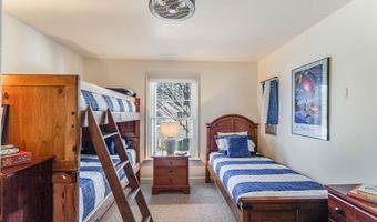 844 GLEN Dr, Bethany Beach, DE 19930