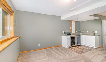 15265 Dupont Path, Apple Valley, MN 55124