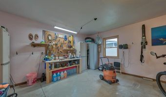 3326 Frisby Ave, Cody, WY 82414