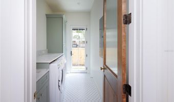 15 E HAZEL St, Orlando, FL 32804