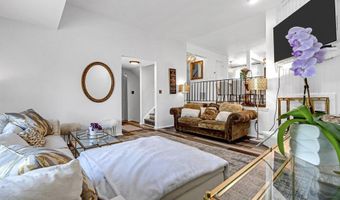 258 Clubhouse Dr, Middletown, NJ 07748