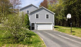 2 Deer Run Cir, Arundel, ME 04046