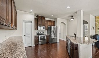 828 Sunflower Ct, Aledo, TX 76008