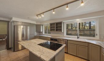 60282 Cree Cir, Bend, OR 97702