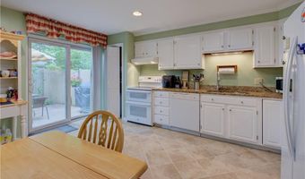 123 Pine Glen Dr, East Greenwich, RI 02818