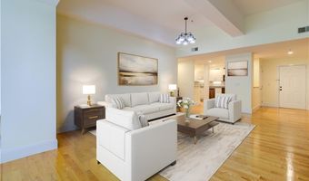 2 School St 403, Lincoln, RI 02802