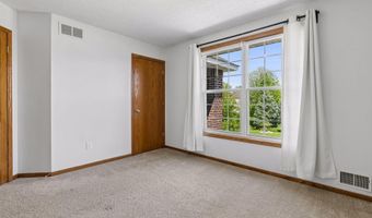 14255 Footbridge Way, Apple Valley, MN 55124