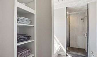 1268 Central Ave, Johnston, RI 02919